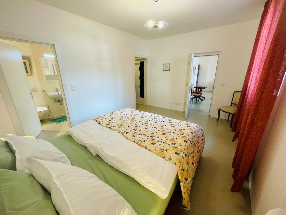 Lauben Suite Old Town Болзано Екстериор снимка